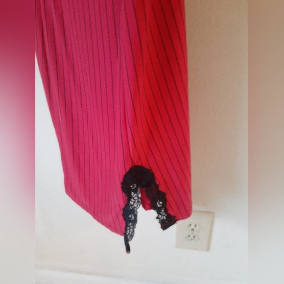 VTG Linea Donatella red slip lingerie nightgown Size M - Picture 3 of 6